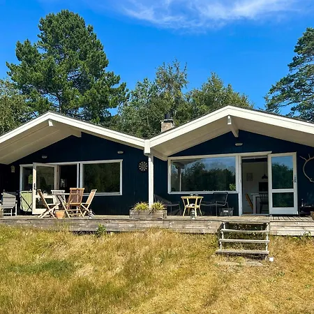 Summer House Near Lyngsa With Bonfire And Shelter *